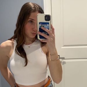 Meet your Posher, Madison